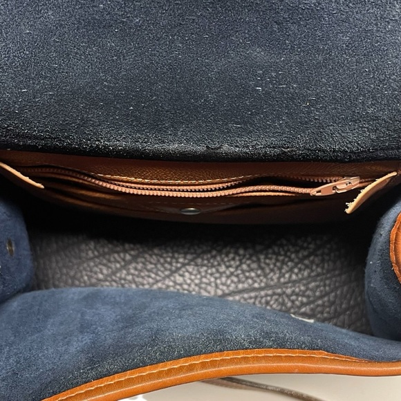 Dooney & Bourke Black Pebbled Leather Crossbody Bag - Vintage Made in USA - Picture 5 of 15